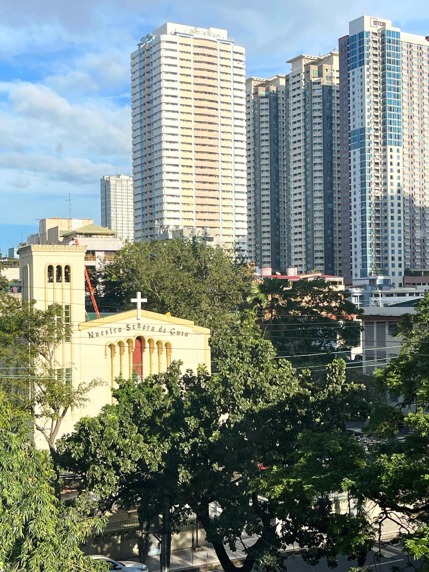 Airo Hotel Manila Exterior photo